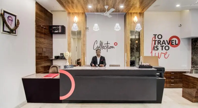 Collection O 30070 Hotel Rajdhani, Забронировать Отель Отели штата Махараштры 3 звезды, 3*