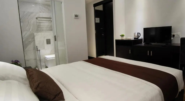 Двухместный номер Standard (без окна) InnB Park Hotel