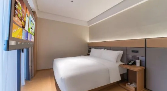 Люкс Deluxe JI Hotel (Zhuhai Tangjiawan Qinglv North Road)