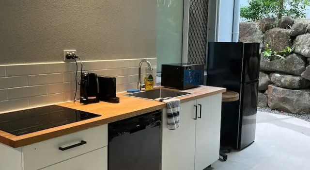 Люкс Premier Palm Cove Studio Apartments