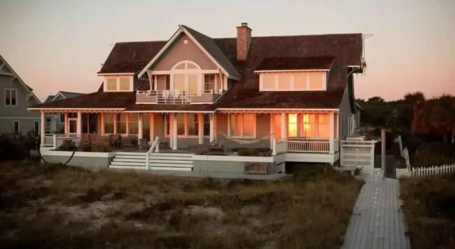 Coastal Beach House 5 Bedroom Holiday Home By Bald Head Island