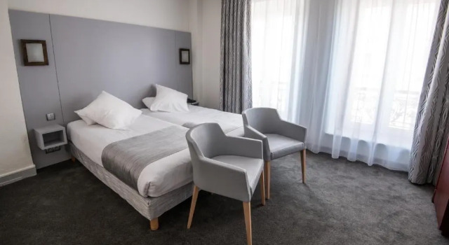 Люкс Inter Hotel Le Bristol