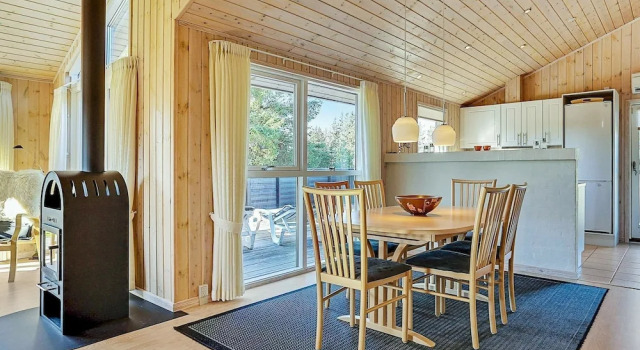 Quaint Holiday Home in Bindslev with Hot Tub, Rezervovat Hotel  