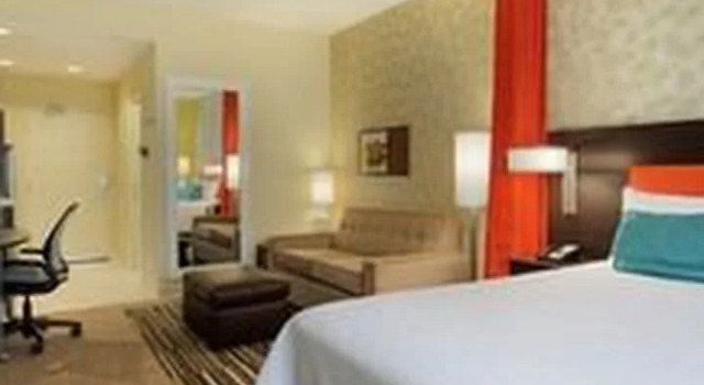 Четырёхместный номер Standard Home2 Suites By Hilton Middleburg Heights Cleveland