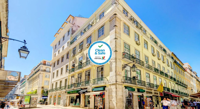 Hotel LX Rossio, Забронировать Отель Санта-Мария-Майор Лиссабон, рядом с Муниципальная площадь