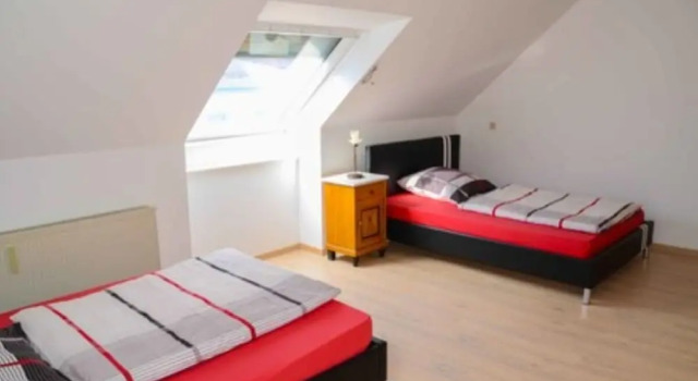 Monteurzimmer & FeWo G. Klement Aurach, Varaa Huoneisto Hotellit Baijeri pysäköinnillä, Pysäköinti