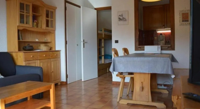Appartement Le Grand-Bornand, 1 pièce, 4 personnes - FR-1-241-201, Prenota Appartamento Hotel a Alvernia con parcheggio, Parcheggio