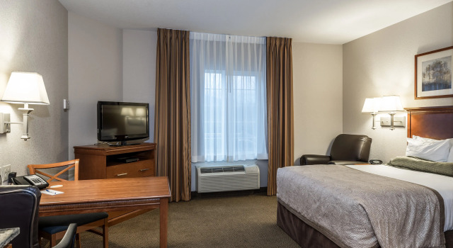 Candlewood Suites Burlington South by IHG, Rezerwuj Hotel Burlington Waszyngton