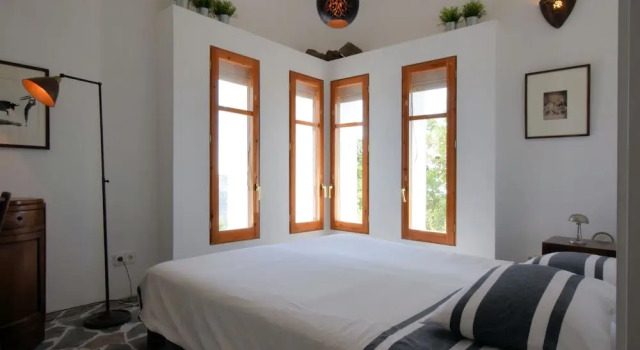 Villa a Sayalonga Vicino al Mare