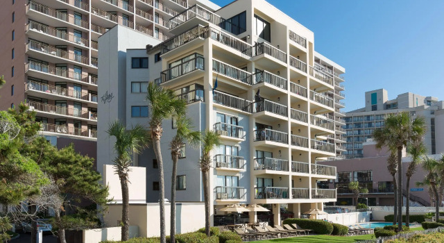 Grande Cayman Resort, Забронировать Курортный отель Отели Миртл-Бич с бассейном, рядом с Hall Of Heroes, Бассейн