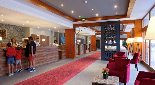 Luxury apartment with Wi-Fi in large ski area Paradiski