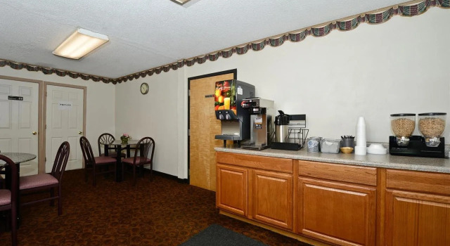 Americas Best Value Inn Statesville, Забронировать Мини-отель Стейтсвилл Северная Каролина
