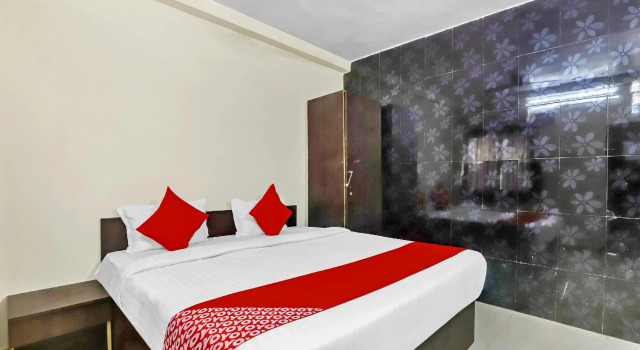 OYO 82075 Chintamani Inn Service Apartment, Забронировать Апартаменты/квартира Нагпур штат Махараштра, рядом с Аквапарк Krazy Castle
