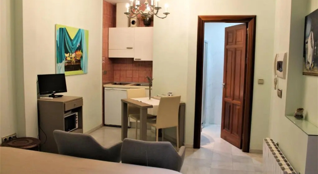 Apartamentos Turísticos San Pedro, Varaa Huoneisto Granadan keskusta 