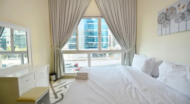 Marina Park 1 Bed with Study for 3 People, Забронировать Апартаменты/квартира Апартаменты Эмирата Дубая, рядом с Dubai Marina Yacht Club, Апартаменты/квартира
