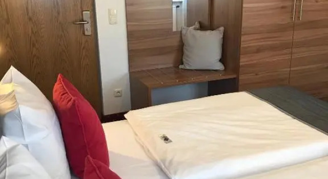 Полулюкс Hotel Rose