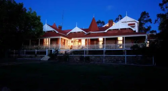Laurelville, Book Hotel York Western Australia