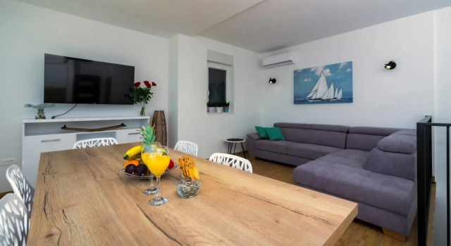House Adio Mare in Razanj, Rezerwuj Hotel Kanica Split-Dalmatia County