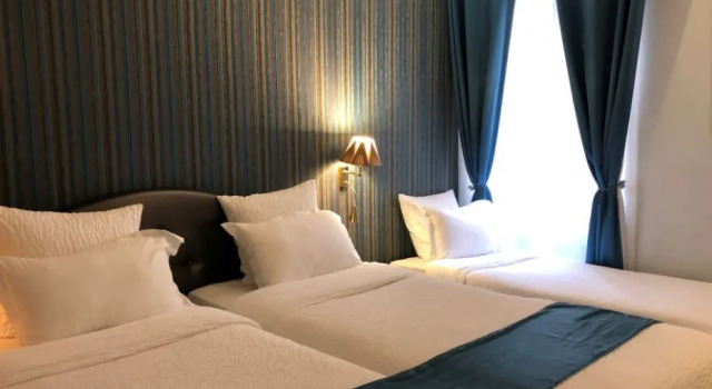 Трёхместный номер Standard Hôtel Central Saint Germain