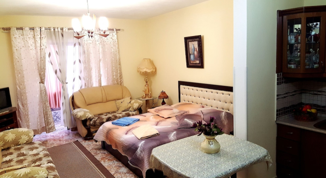 Berberi Guest House, Забронировать Гостевой дом Поградец Korçë County