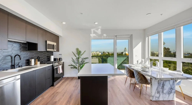 Апартаменты Executive Luxury Apartment in Hollywood