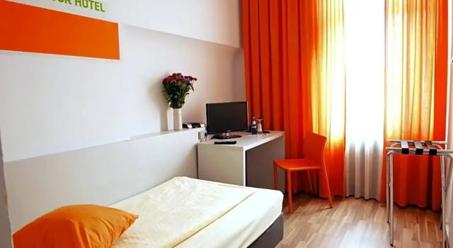 Номер Standard Colour Hotel