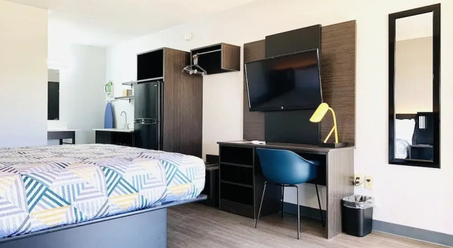 Двухместный номер Standard Studio 6 Meridian, MS Bonita Lakes