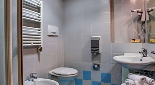 Трёхместный номер Standard Hotel Europa