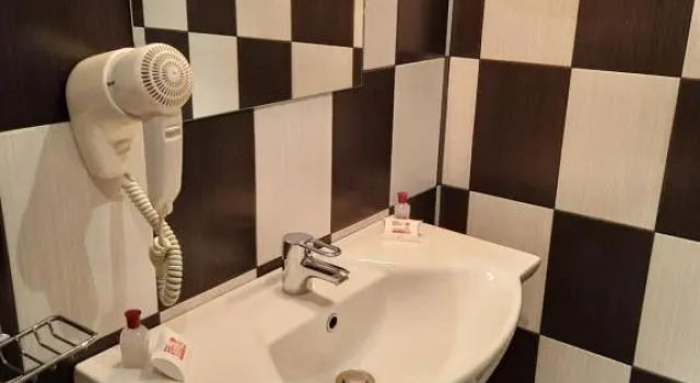 Полулюкс Hotel Mizia