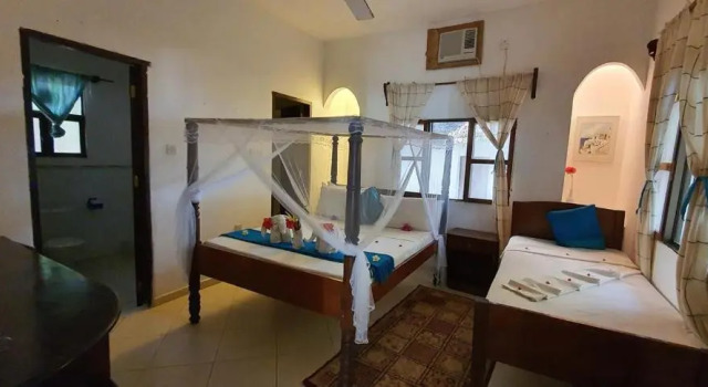 Трёхместный номер Standard с видом на море Mambo Beach Villas