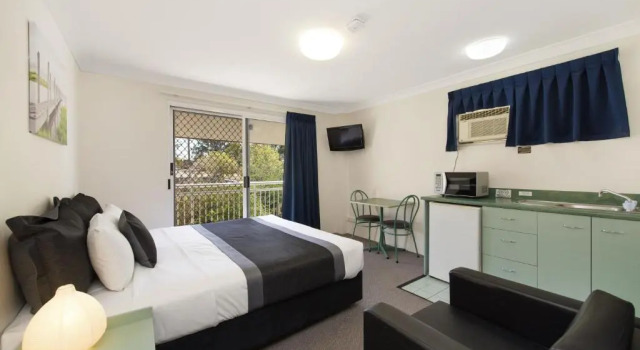 Студия Chermside Court Motel