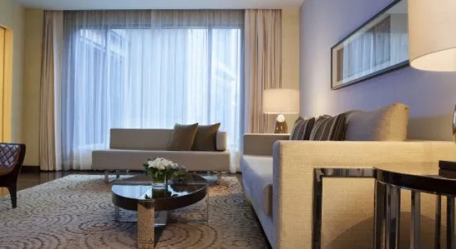 Люкс JW Marriott Hotel Chandigarh