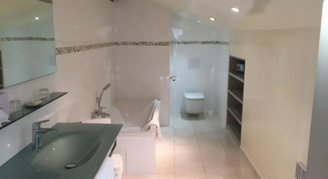 Трёхместный номер Standard Hôtel "Castellu"