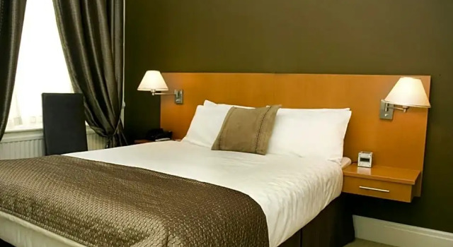 Двухместный номер Standard The Grand St Leger Hotel