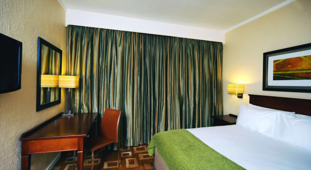 Garden Court O.R. Tambo International Airport