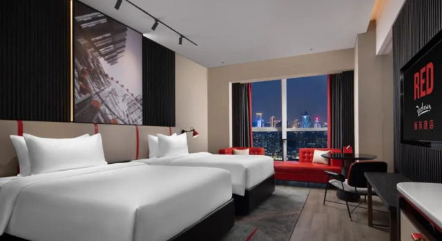 Двухместный номер Standard с видом на город Radisson RED Hotel Zhuhai Gongbei Port
