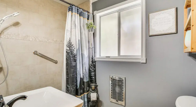 Коттедж с 3 комнатами с балконом Lake Arrowhead Retreat By Snow Valley Mtn Resort!