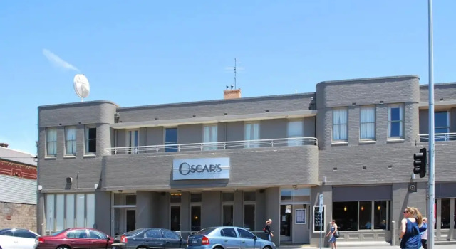 Oscar's Hotel