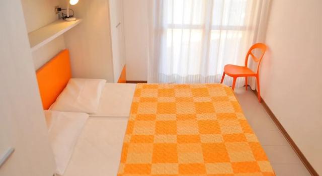 Lovely Beachfront Apartment-beahost, Забронировать Апартаменты/квартира Бибионе-Пинеда Венето, рядом с Долина Вальгранде