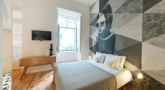 Двухместный номер Comfort Lisbon Cheese & Wine Suites