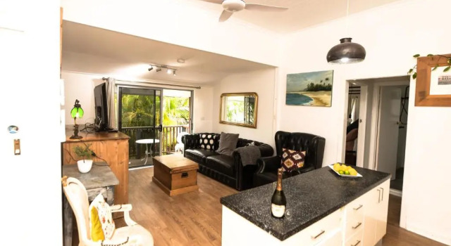 Апартаменты с видом на сад Jaspers Apartments