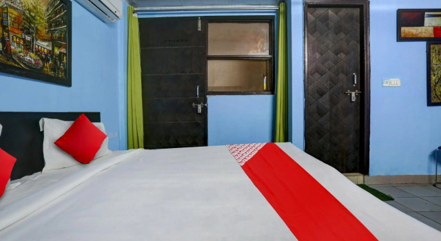 OYO Flagship 80530 Golden Home Stay