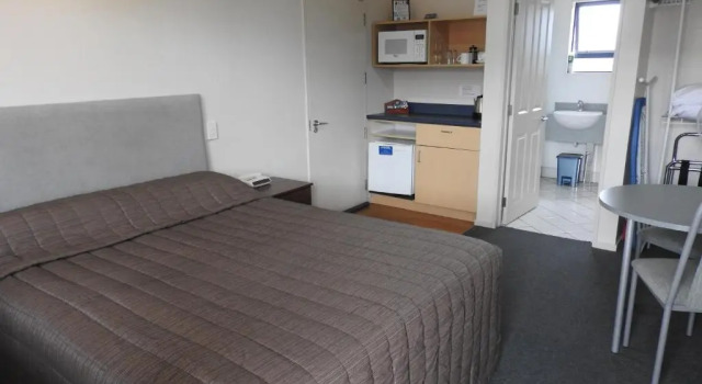 Студия Abode Motel