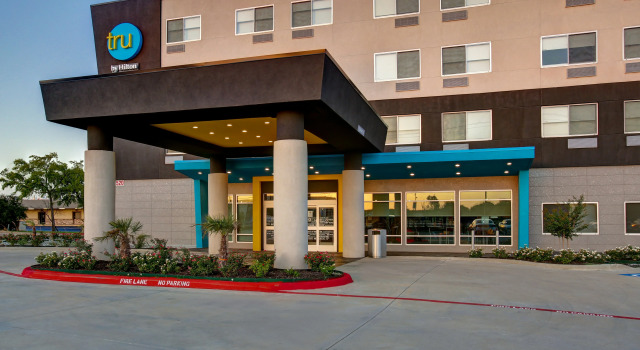 Tru By Hilton Grand Prairie, Забронировать Отель Гранд-Прейри Dallas - Fort Worth Metropolitan Area