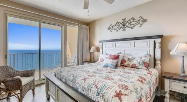 Treasure Island 2103, Book Hotel Hoteller i Lower Grand Lagoon med parkering, Parkering