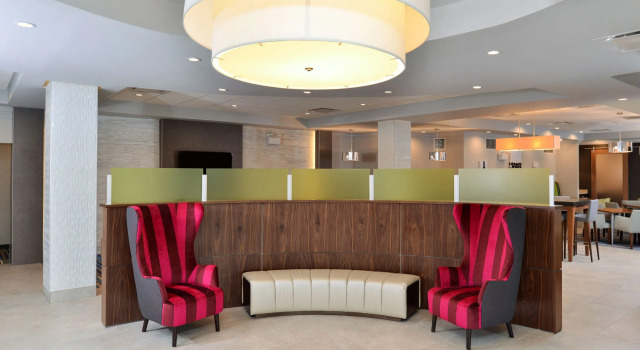 Holiday Inn Express Hotel & Suites St. Louis West-O'Fallon, 予約 ホテル オファロン ミズーリ州