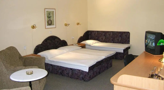 Трёхместный номер Standard Hotel YORK