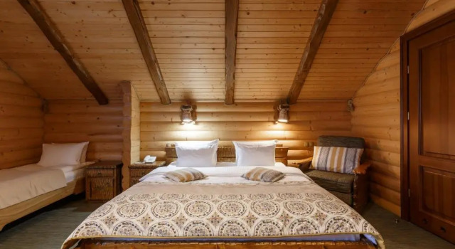 Vedmezha Gora, Rezervovat Lázně / Resort Jaremče 