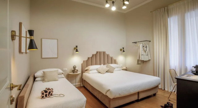 Трёхместный номер Comfort Daplace - Santa Susanna Suites
