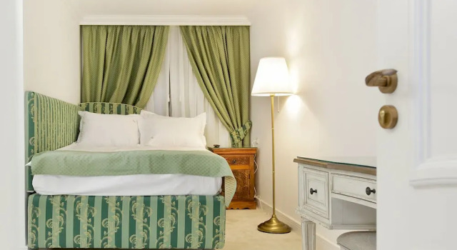 Excelsior Boutique Hotel Sinaia, Забронировать Бутик-отель Синая Sinaia-Azuga-Busteni, рядом с George Enescu Memorial House